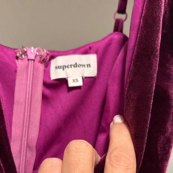 Super down Elegant Velvet Gown in Deep Purple with slit, size XS. NWT - Picture 2 of 9